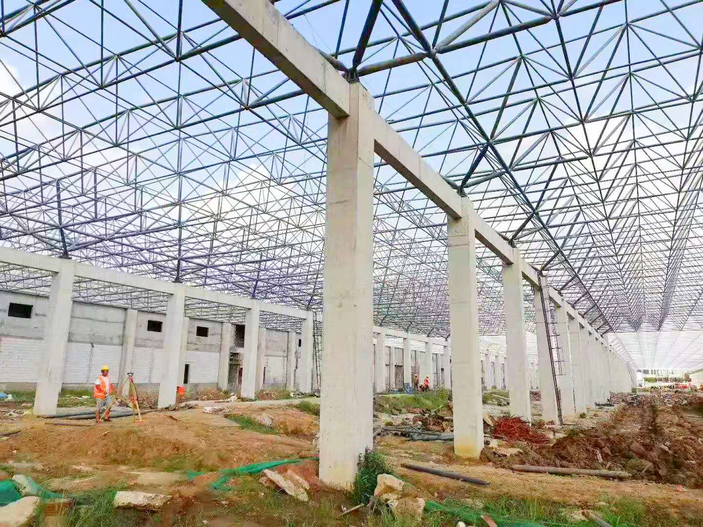 ���ܰ���